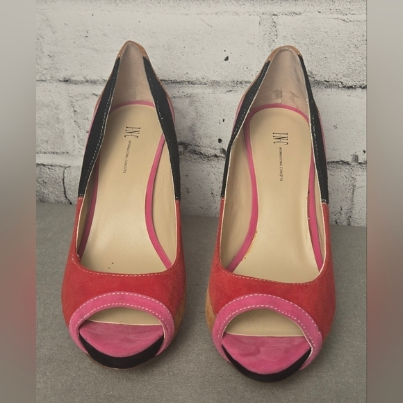 INC Suede Patchwork Peep Toe Platform Heels Red Pink Tan Size 8 - Picture 4 of 11